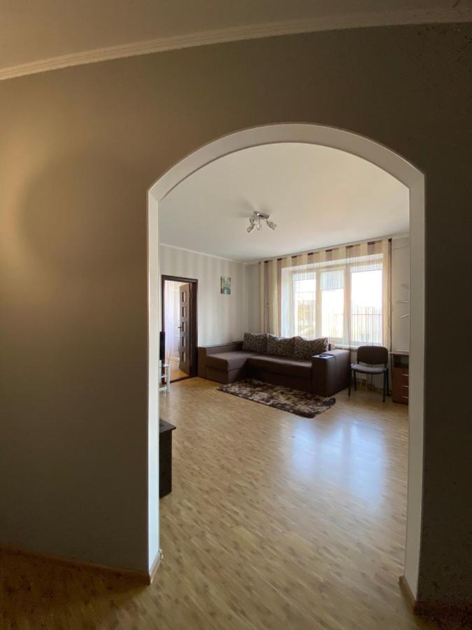Podillia Modern Apartment Vinnytsia Exterior foto